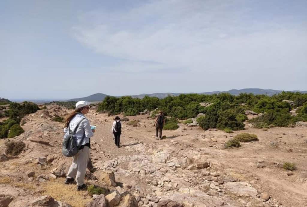 Primeiros humanos na Europa podem ter vindo da Turquia, diz estudo O Mar Egeu guarda evidências que podem transformar o atual conhecimento sobre a migração da espécie humana. Arqueólogos descobriram objetos que indicam uma rota alternativa do Homo sapiens rumo à Europa. Há muito tempo acredita-se que a espécie chegou ao continente vindo principalmente dos Bálcãs e do Levante, da África para o Oriente Médio. A nova descoberta sugere que a Turquia também estava no mapa. pesquisa mar egeu