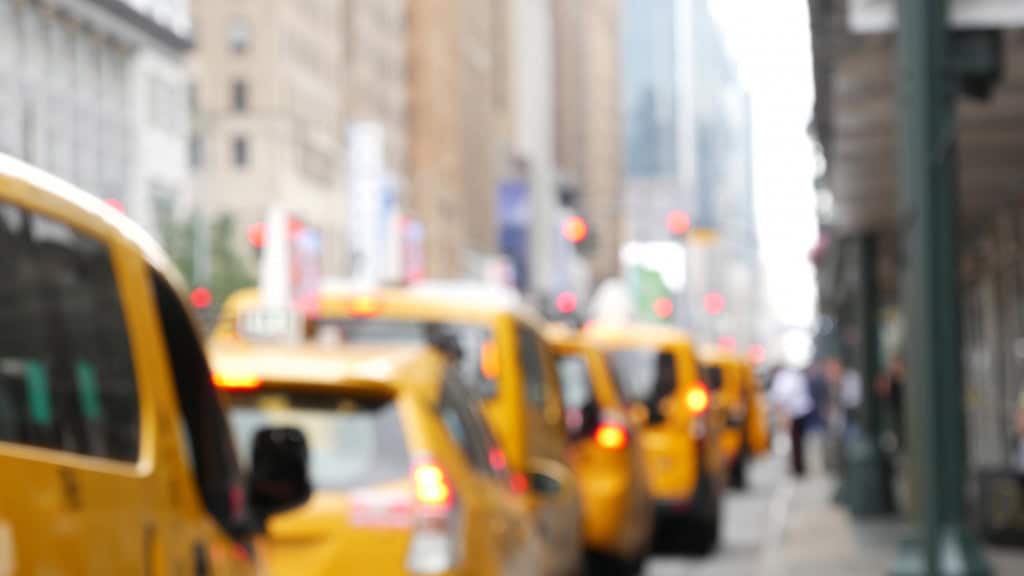 Waymo lança táxis robô em Chandler, integrados ao transporte público por aplicativo