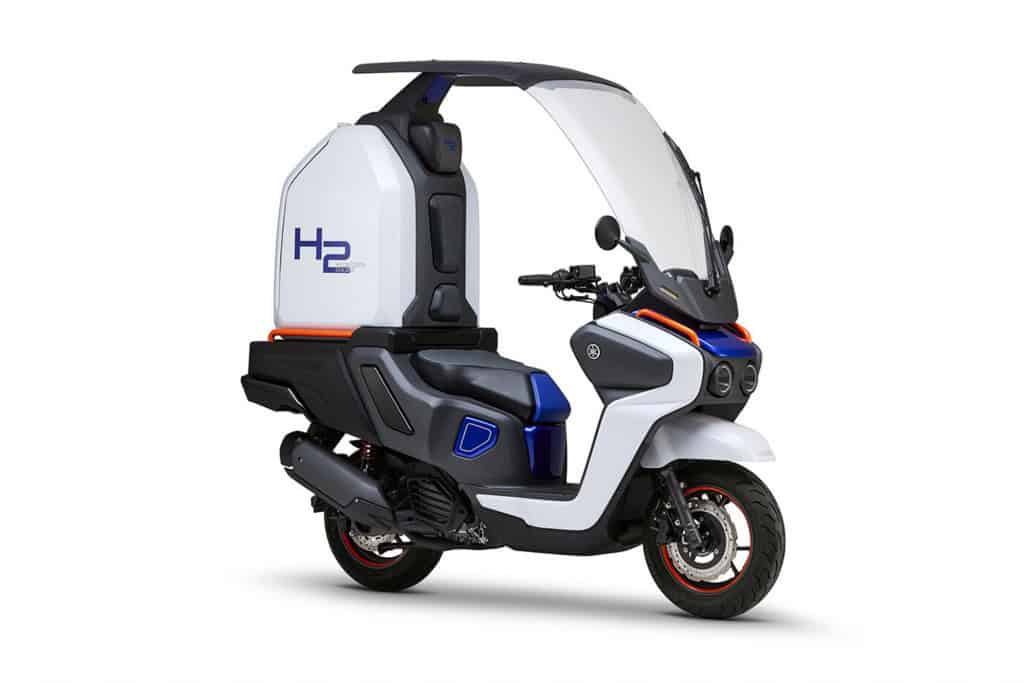 Yamaha apresenta motos autônomas, elétricas e movidas a hidrogênio no Japão; veja fotos A Yamaha Motor surpreendeu o público ao anunciar seis novos protótipos que estarão em destaque no Japan Mobility Show 2025, que acontece de 29 de outubro a 9 de novembro em Tóquio. H2 Buddy Porter Concept: scooter movida a hidrogênio desenvolvida pela Yamaha em parceria com a Toyota