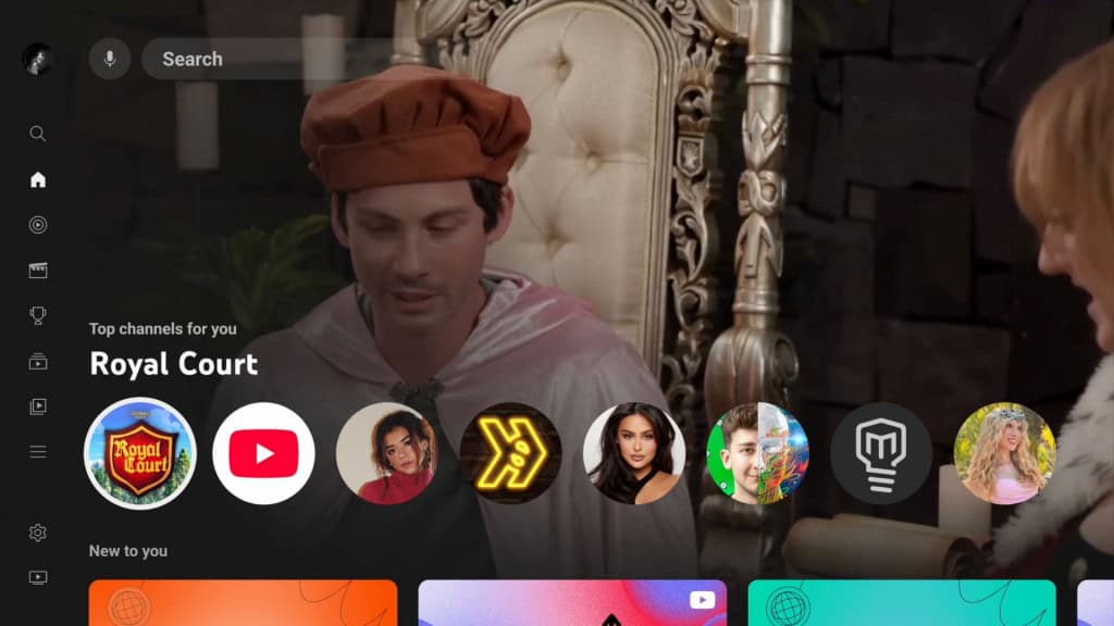 Captura de tela de preview maior e mais imersiva na página inicial do YouTube na TV