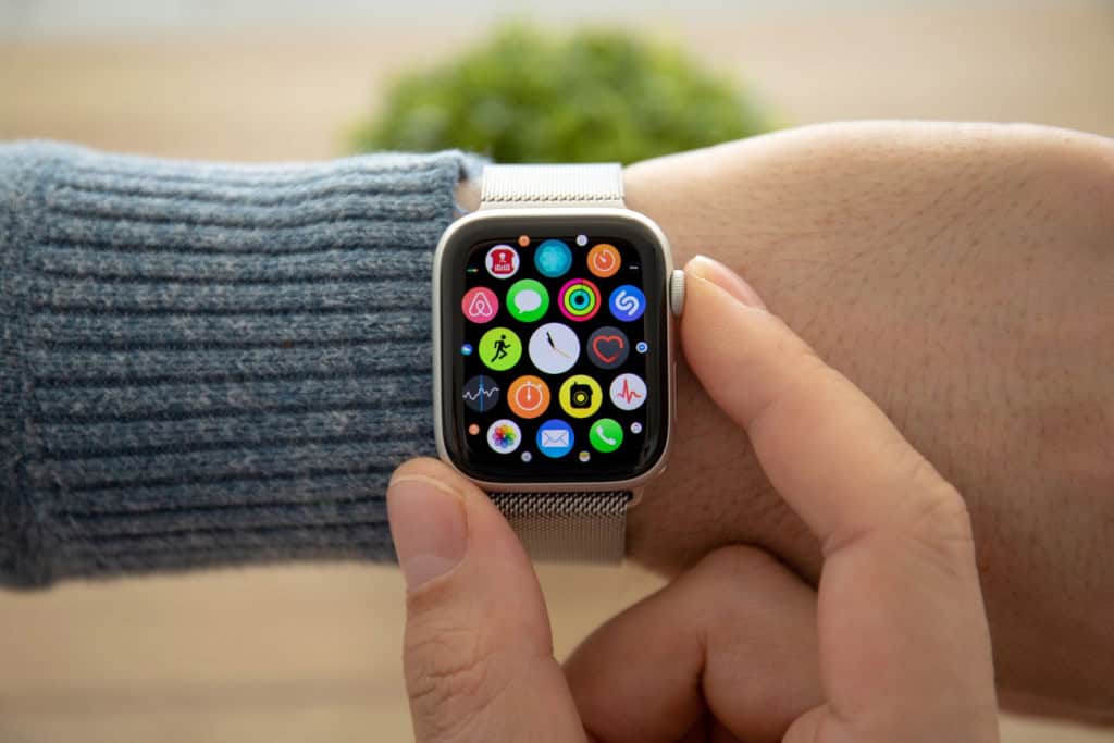 apple-watch-1024x683.jpg