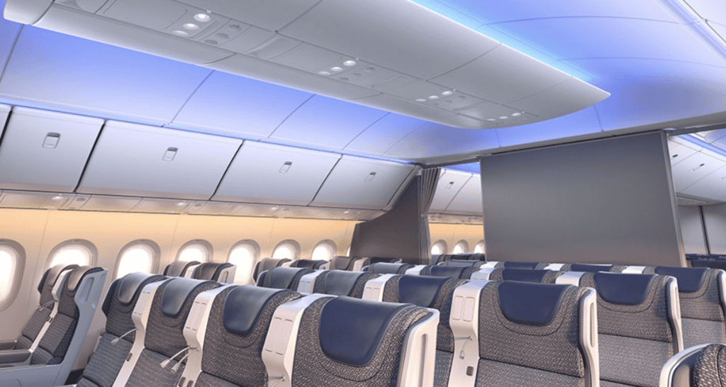 Boeing adia lançamento do modelo 777X para 2027 A Boeing adiou o lançamento do 777X de 2026 para o início de 2027. O impacto financeiro pode variar entre US$ 2,5 bilhões (R$ 13,3 bilhões) e US$ 4 bilhões (R$ 21,3 bilhões); os detalhes serão apresentados na divulgação de resultados da fabricante de aviões estadunidense em 29 de outubro. assentos boeing