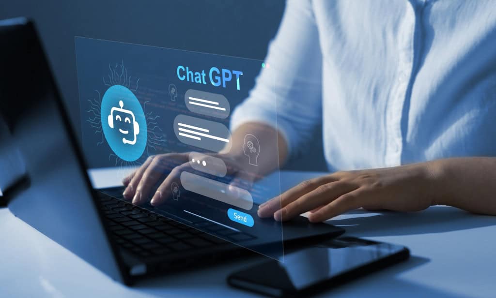 Navegador ChatGPT Atlas vai ficar mais parecido com o Chrome A OpenAI anunciou o lançamento de seu navegador de IA, o ChatGPT Atlas, há apenas dois dias, mas já está trabalhando em atualizações para melhorá-lo. Entre as novidades, estão a opção de criar perfis, menu de favoritos e grupos de abas. ChatGPT lança navegador Atlas com memórias inteligentes, mas gera alerta de privacidade