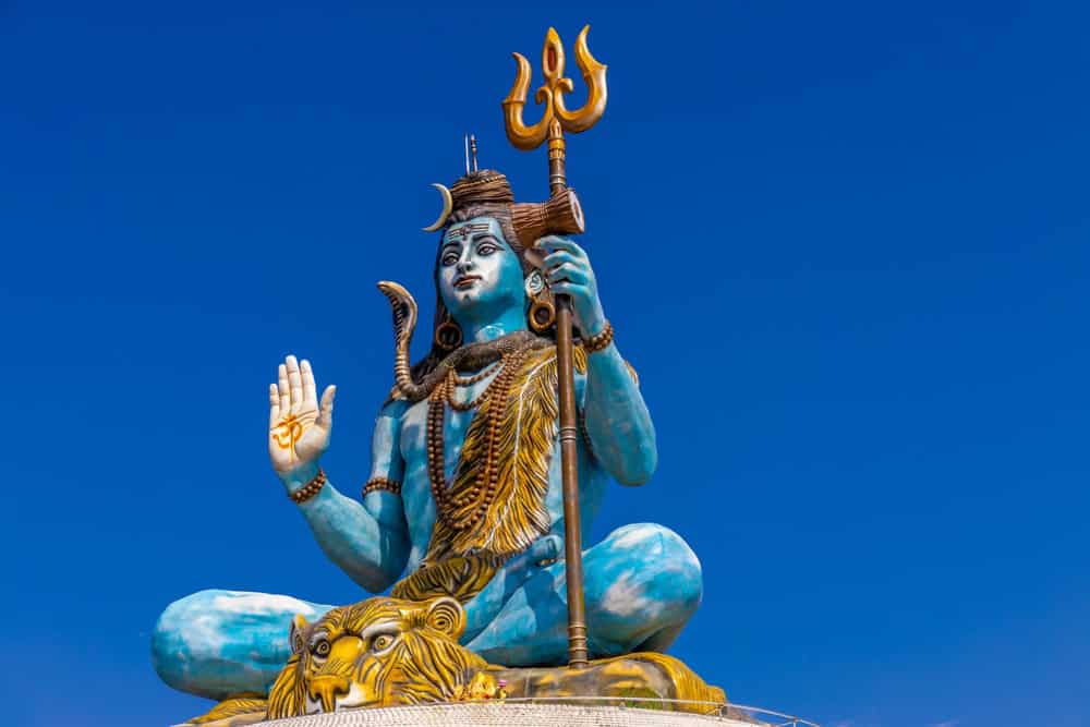 Qual é a religião mais antiga do mundo? A religião é caracterizada como um conjunto de crenças, práticas e valores relacionados ao sagrado, à espiritualidade e a um sistema de fé, que busca dar sentido à vida. Ela se manifesta em diversas formas, como ritos, símbolos e tradições. Qual é a religião mais antiga do mundo?