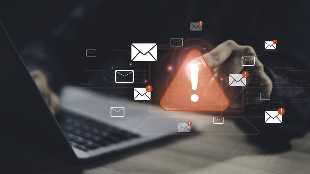 LinkedIn vira alvo de campanha de phishing que engana com login da Microsoft Os golpes de phishing estão evoluindo rapidamente e agora ganham força no LinkedIn. A empresa Push identificou e bloqueou uma nova campanha maliciosa que usa redirecionamentos, páginas falsas e camuflagem digital para enganar usuários e roubar credenciais corporativas. Ataques de phishing estão migrando de e-mails para golpes em redes sociais, como o LinkedIn, e aplicativos de mensagens.