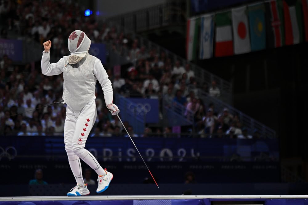 Porque atletas canhotos são melhores em alguns esportes? Estudo responde Existem cerca de 90% de pessoas destras e apenas 10% de canhotas no mundo. Mas isso não quer dizer que os indivíduos que têm preferência ou maior habilidade ao usar o lado esquerdo do corpo sejam inferiores na prática de atividades. Porque atletas canhotos são melhores em alguns esportes? Estudo responde