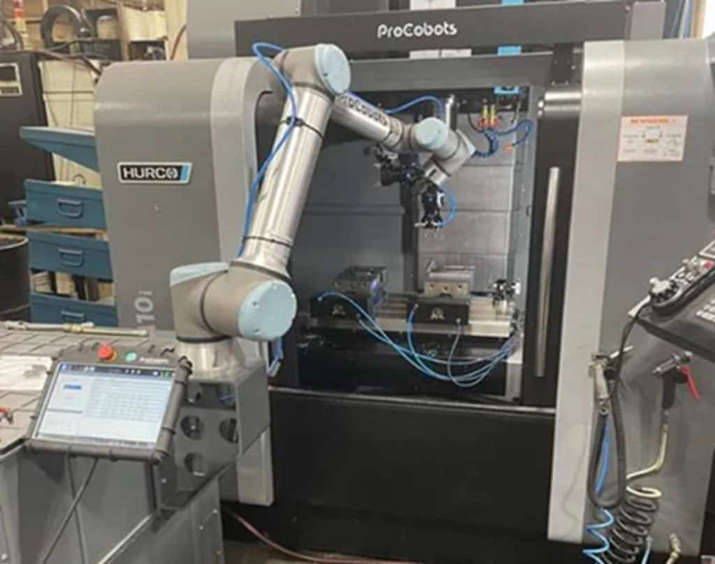 Um tipo de robô diferente está chamando atenção nas fábricas dos EUA Os robôs humanoides são uma das grandes apostas no setor de tecnologia. Estados Unidos e China vivem um verdadeiro embate nesse sentido, lutando para ver quem consegue mais avanços primeiro. Mas, nas fábricas dos EUA, os humanoides não são necessariamente o foco. robô utilizado na empresa raymath