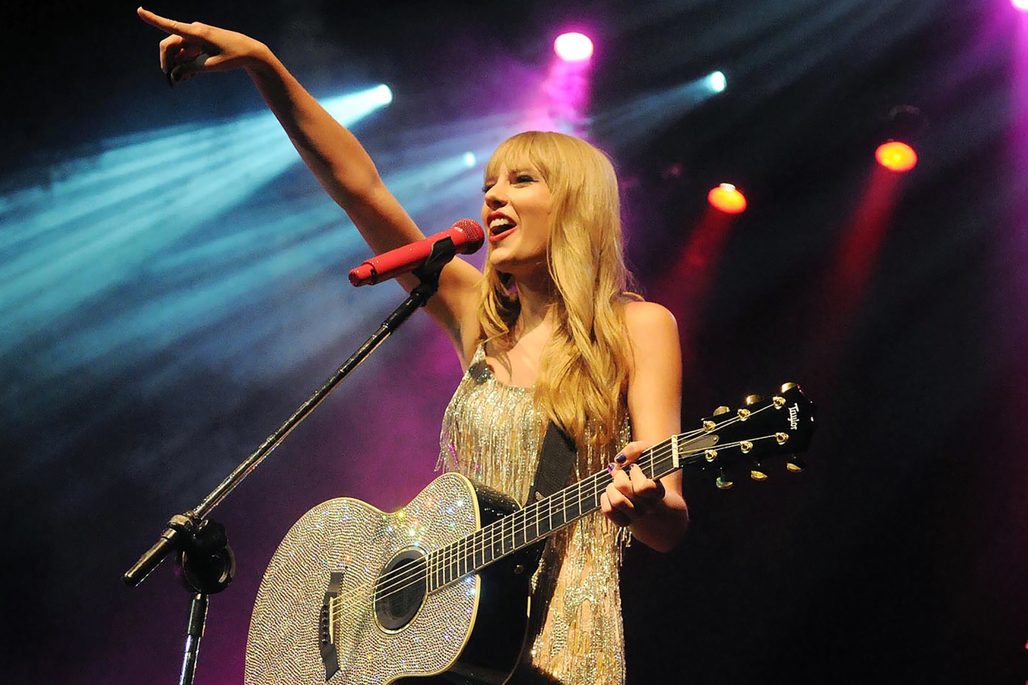 Taylor Swift’s “The Eras Tour” is getting a documentary on Disney+