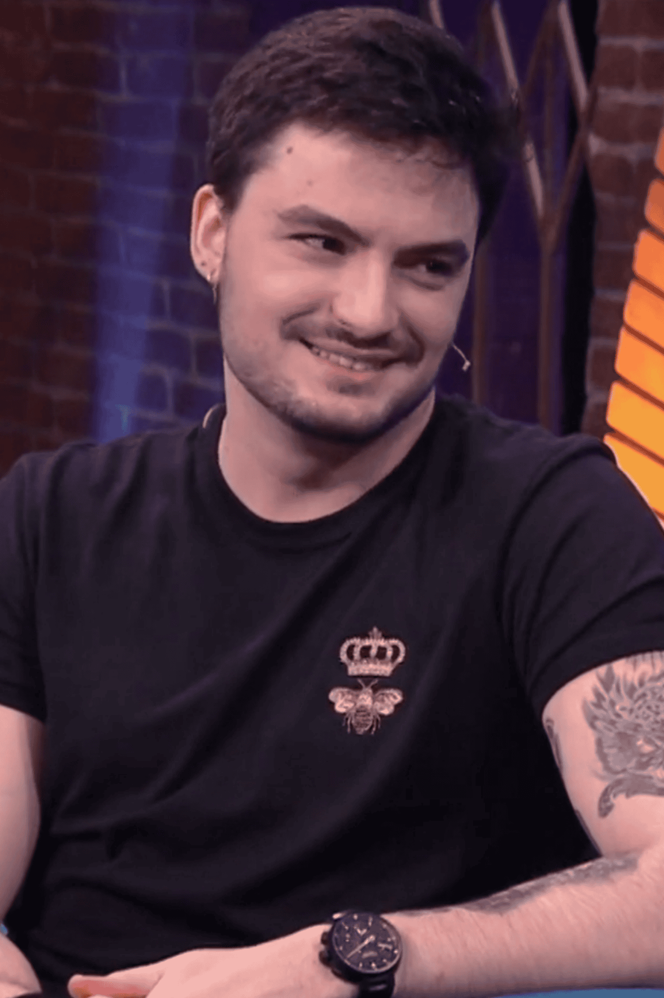 Até Felipe Neto: IAs são treinadas com vídeos do YouTube sem autorização