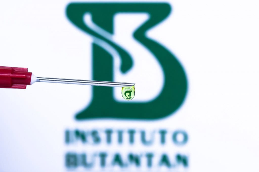 Tecnologia anti-dengue: mosquitos com bactéria Wolbachia reduzem casos Um estudo recente revela um avanço significativo no combate à dengue em Campo Grande, Mato Grosso do Sul. A liberação controlada de mosquitos Aedes aegypti portadores da bactéria Wolbachia resultou em uma impressionante redução de mais de 60% nos casos da doença na capital sul-mato-grossense. A pesquisa, fruto da colaboração entre a Fundação Oswaldo Cruz (Fiocruz) e o World Mosquito Program (WMP), analisou dados de 2021 a 2024. As informações foram divulgadas pelo G1. butantan