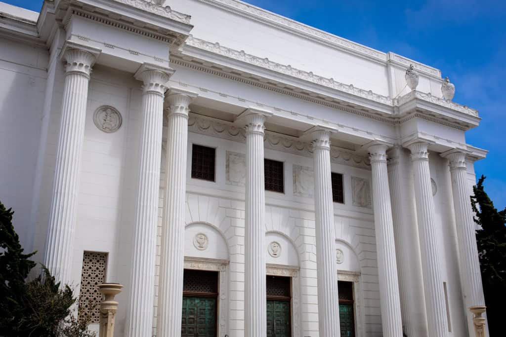 Tecnologia e história lado a lado: o Internet Archive protege a web, livros, música e conteúdos de IA com transparência.