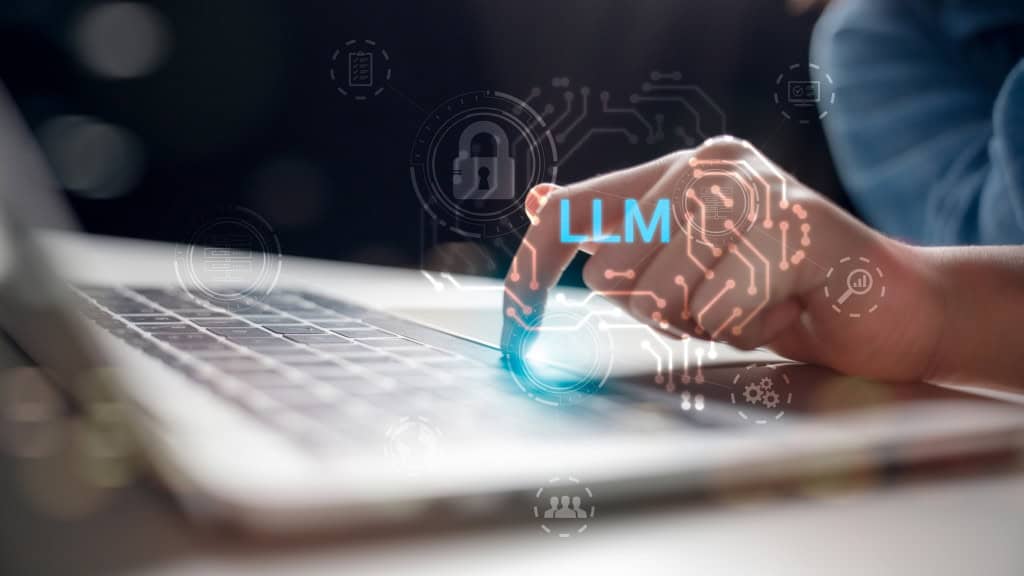 Bots de IA conseguem alterar previsões eleitorais com poucas respostas falsas, expondo a fragilidade de pesquisas online.