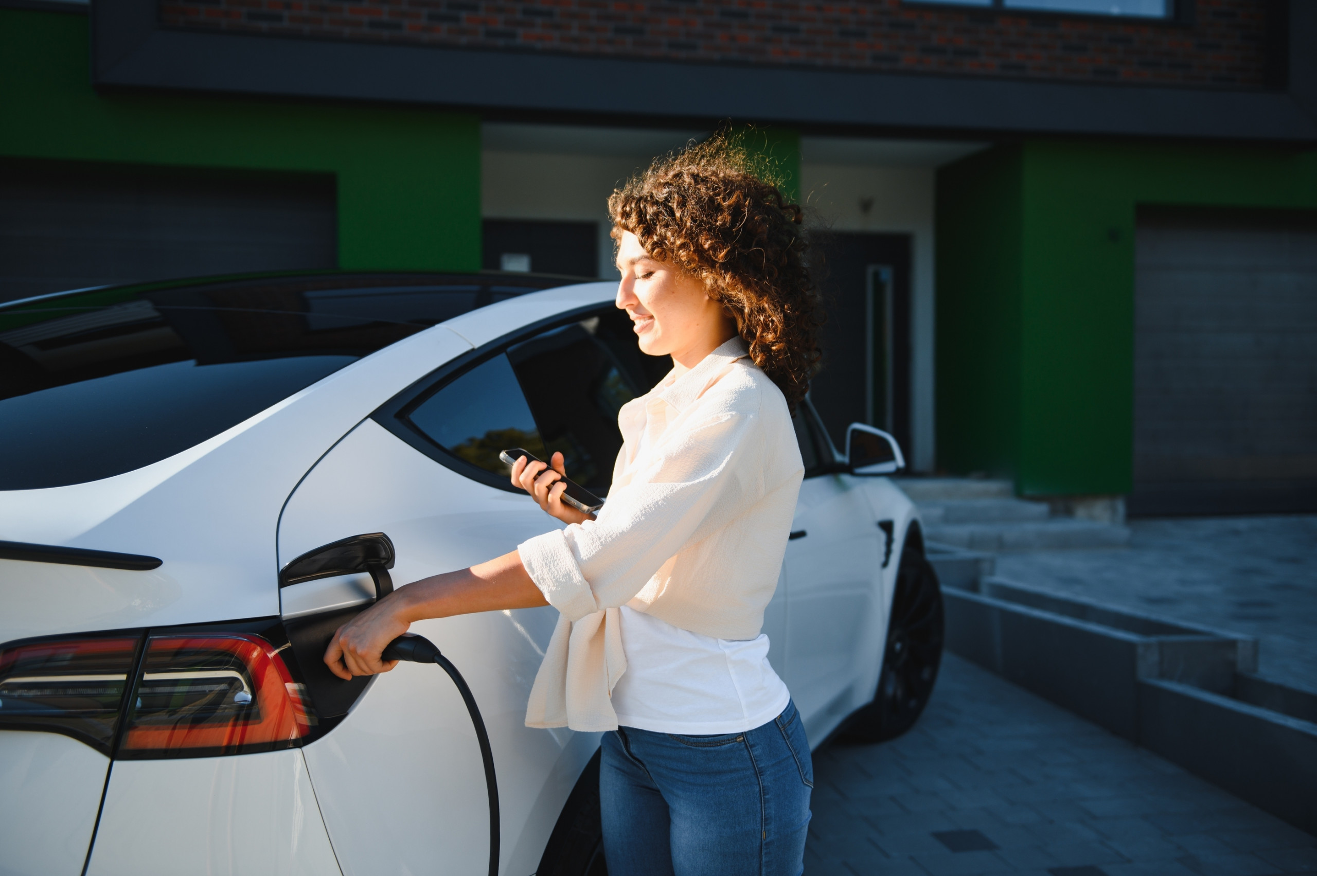 Frota de veículos elétricos cresce mais de 1.000% em São Paulo em seis anos