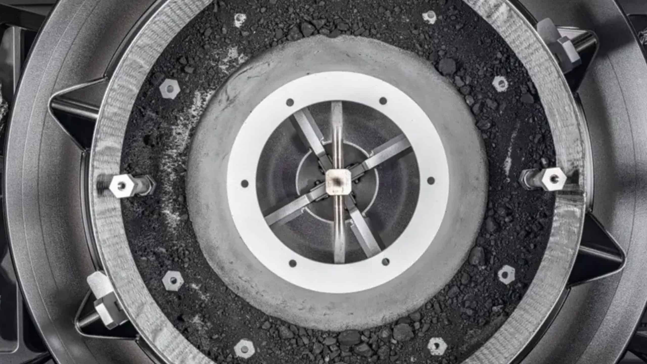 “Molécula da felicidade” detectada no asteroide Bennu ajuda a explicar origem da vida