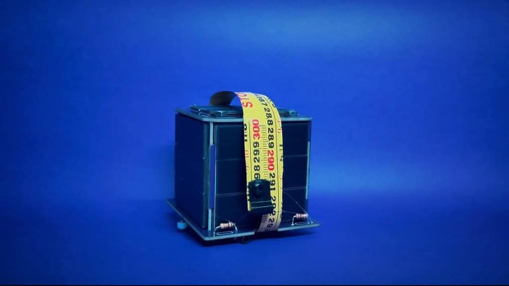 Empresa brasileira lança constelação de satélites com a SpaceX Uma empresa brasileira de Brasília alcançou um marco inédito para a educação e a tecnologia espacial do país. A Ideia Space anunciou o lançamento bem-sucedido dos três primeiros satélites de sua constelação educacional, enviados ao espaço a bordo de um foguete Falcon 9, da SpaceX, em 28 de novembro. Empresa brasileira lança constelação de satélites com a SpaceX