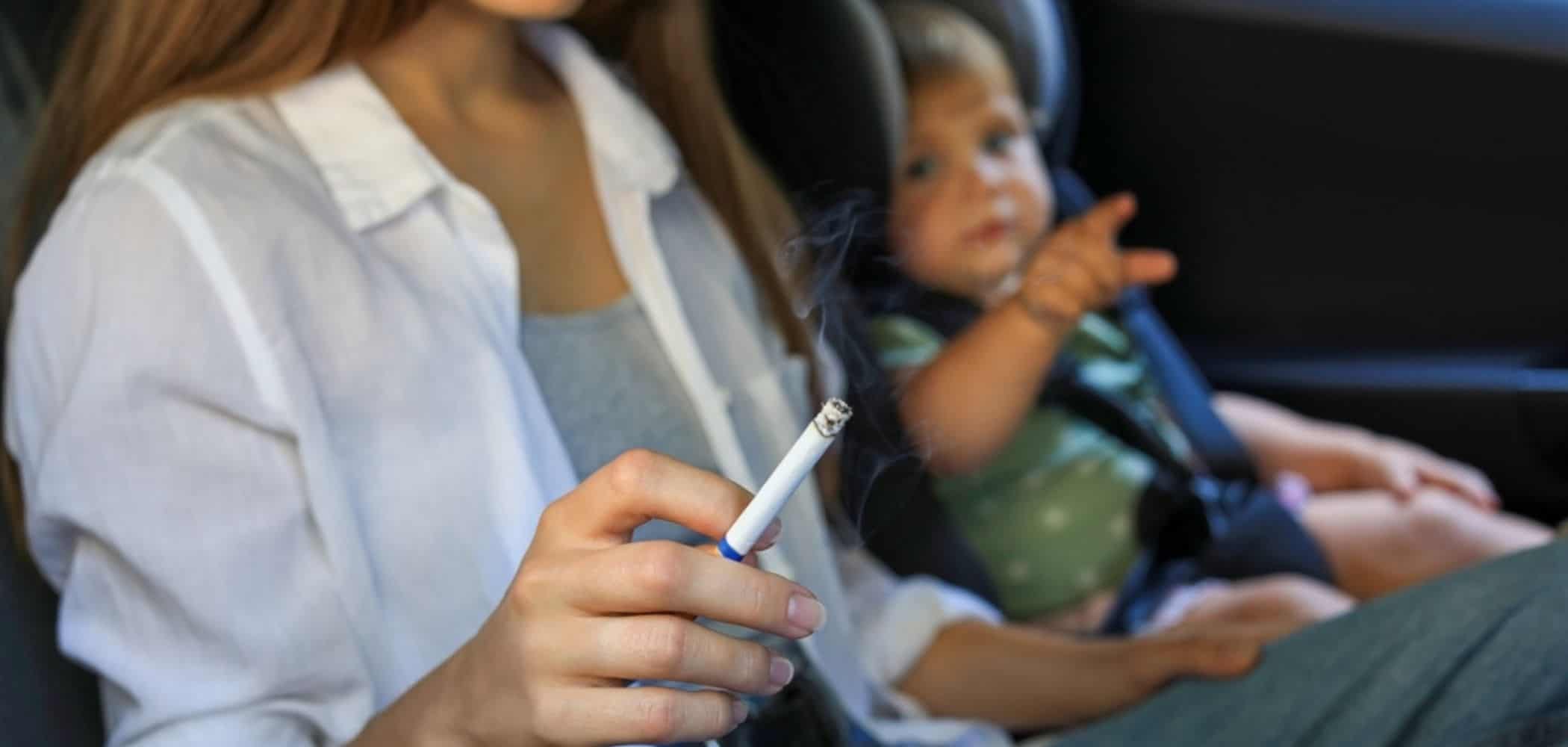 Tesla pode cobrar US$ 150 por vômito ou fumaça em robotáxis