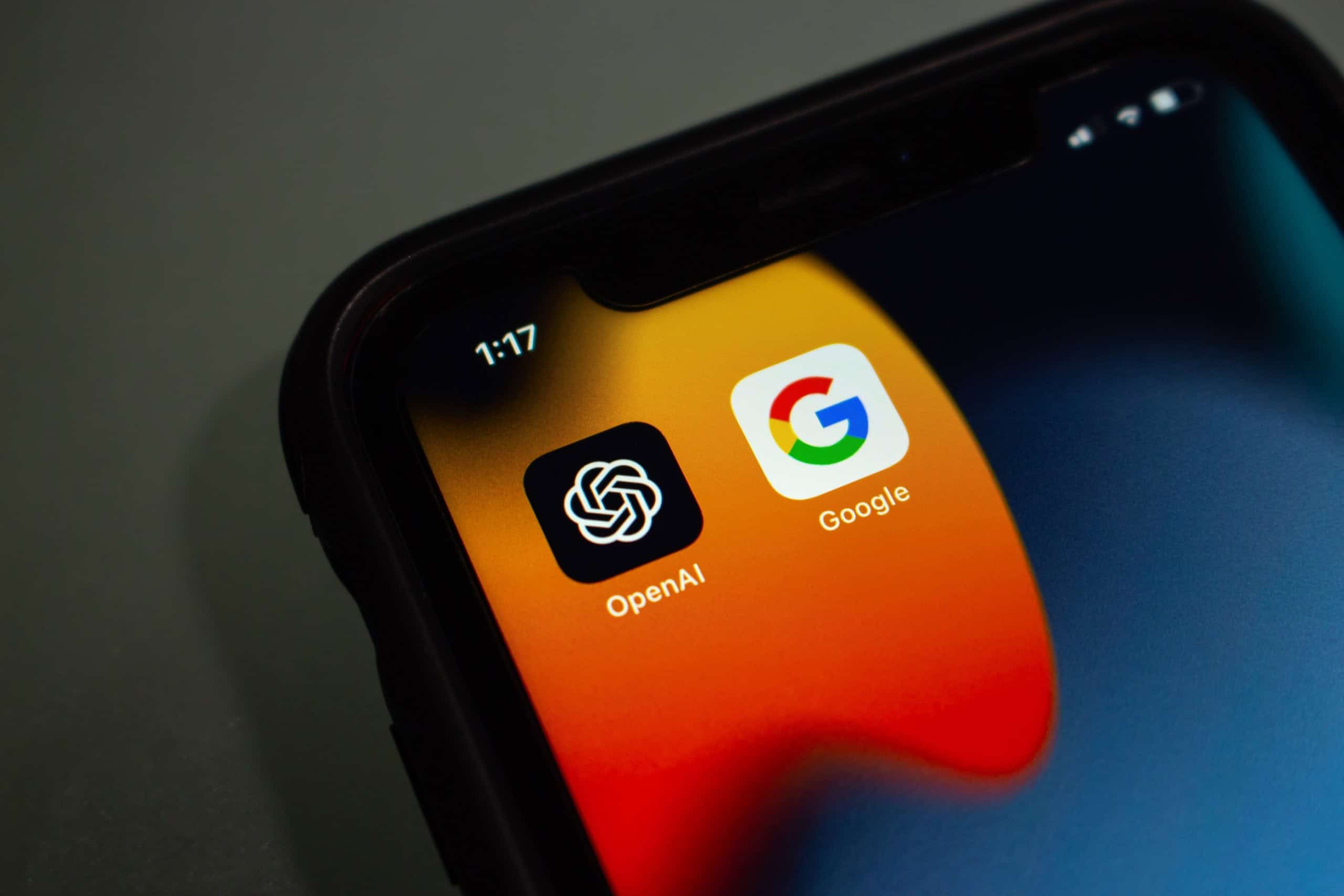 Mercado vira o jogo: confiança na OpenAI cai e dona do Google dispara