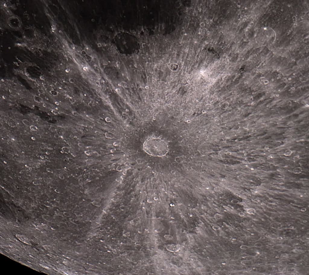 Cratera Tycho.