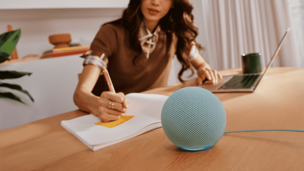 Amazon lança novos dispositivos Alexa com foco em inteligência artificial para casa conectada
