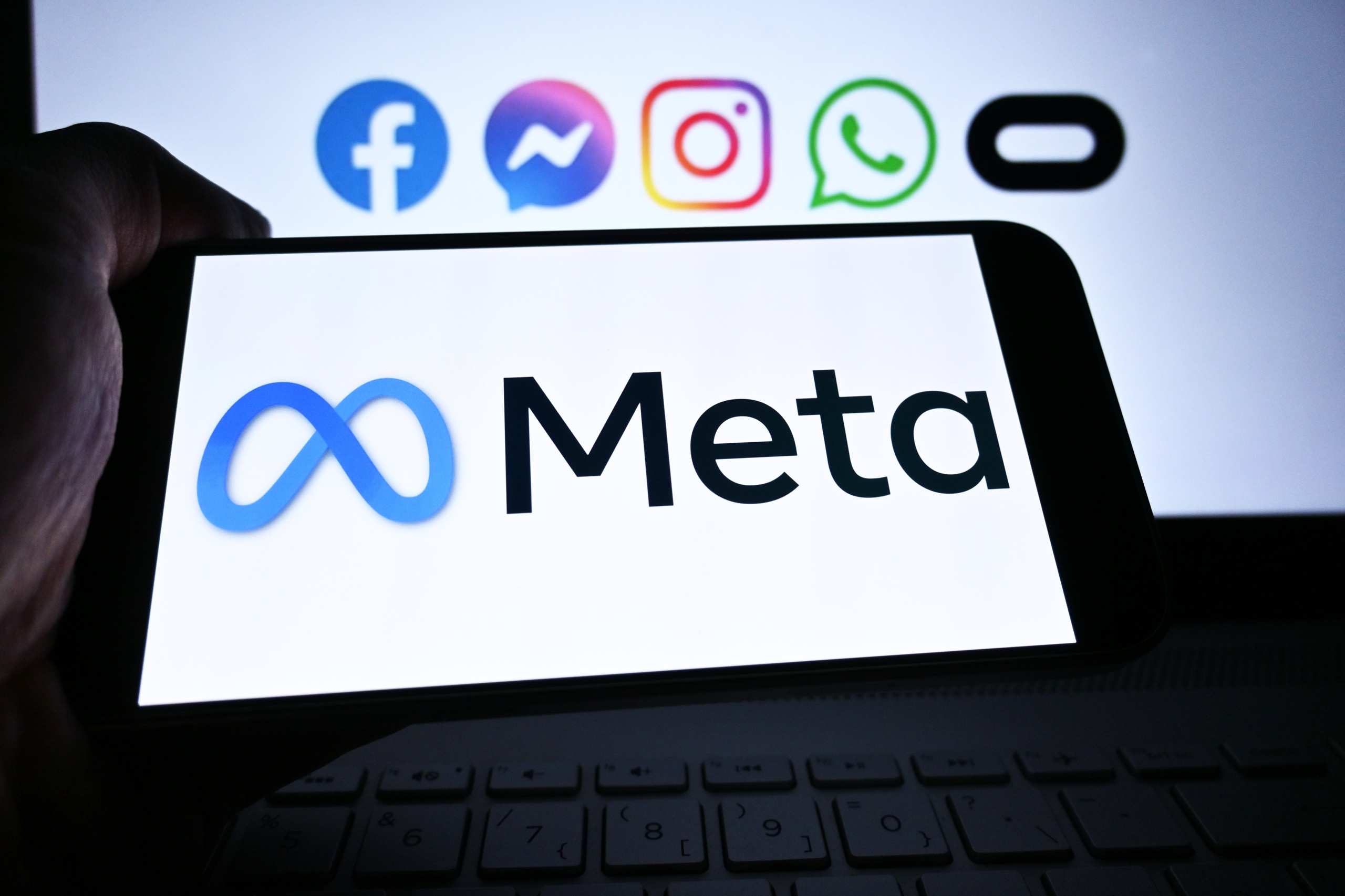 MPF investiga Meta e X por bloqueios e remoções de conteúdo nas eleições 2026